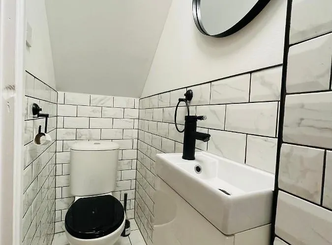 Casa vacanze Cheerful 5-bedroom With Free Parking Bristol