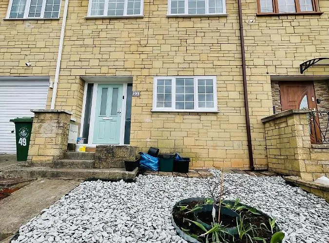 Casa vacanze Cheerful 5-bedroom With Free Parking Bristol